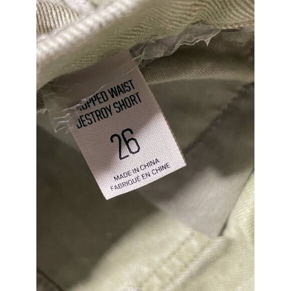 NWT BDG Urban Outfitters Women's Size 26 Dropped Waist Destroy Denim Short Green - Picture 7 of 8